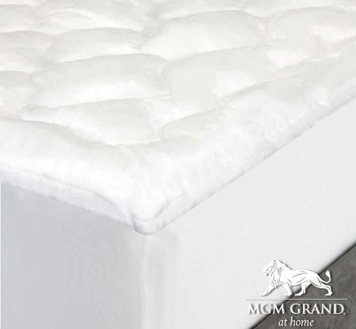 Grand Down Mattress Topper Made of Down by All Season