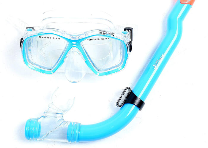 Selecting the Best Snorkel for Your Swim Style